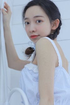 美国伦理美女狱警